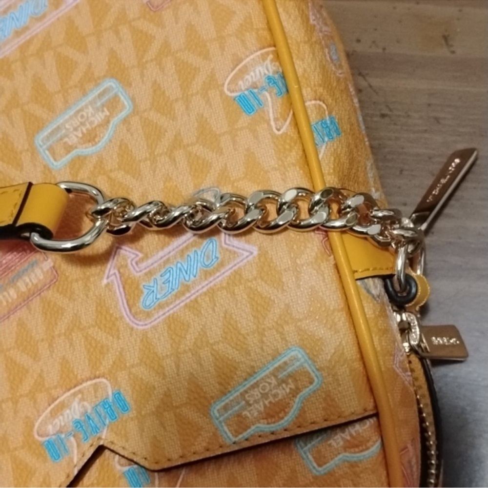 Michael Kors Orange Jet Set Crossbody Bag with patches. Brand New NWT $398 MRSP - Picture 9 of 11